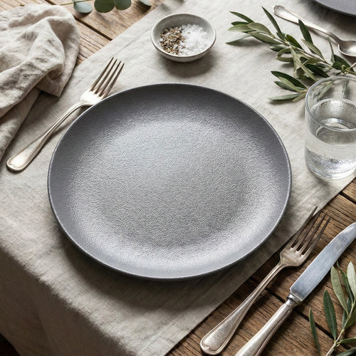 Assiette en porcelaine RAK Grise